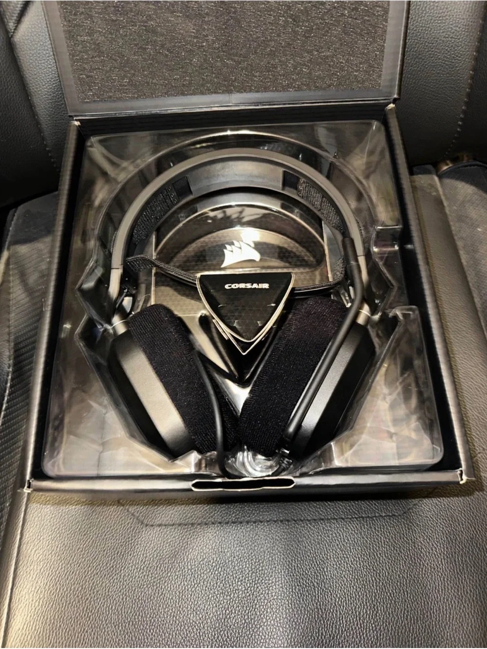 Corsair HS80 RGB USB Gaming Headset - Black